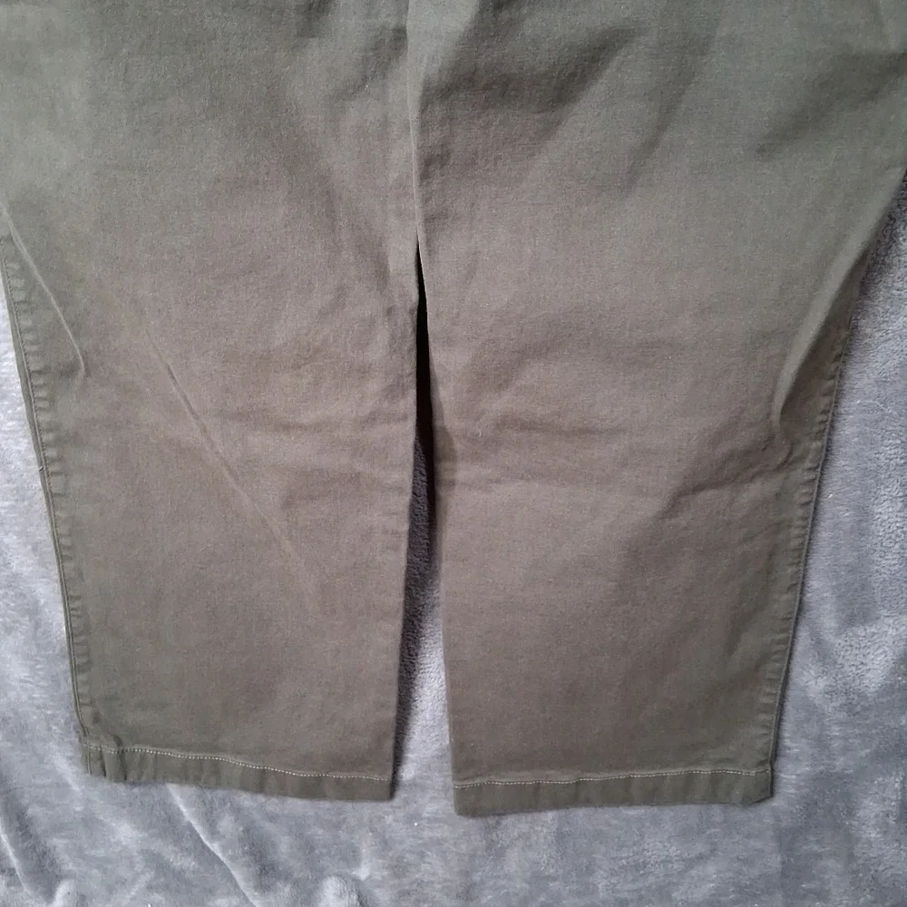 Vineyard Vines Chino Pants Mens Size 38x30 Khaki Green Straight Casual Preppy